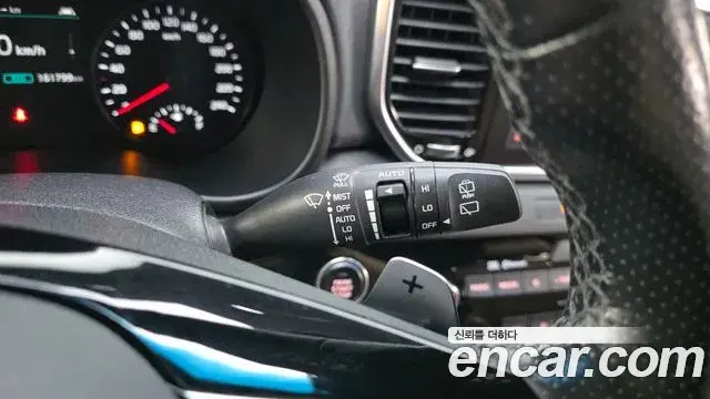 Kia Sportage The Bold 2019 — ფოტო 2/35