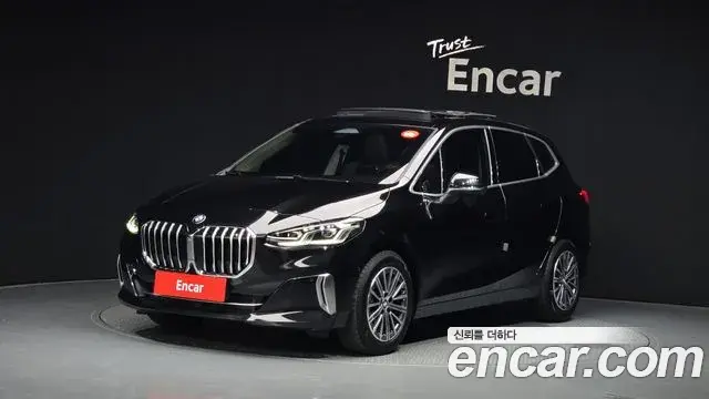 BMW 2 Series Active Tourer 2025 — ფოტო 19/32