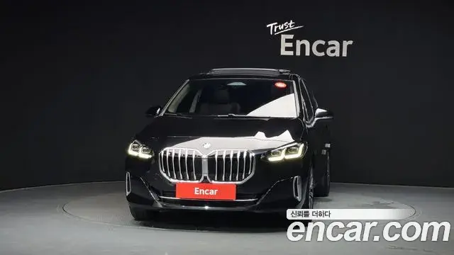BMW 2 Series Active Tourer 2025 — ფოტო 25/32