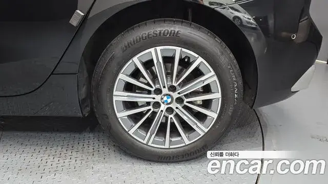 BMW 2 Series Active Tourer 2025 — ფოტო 18/32