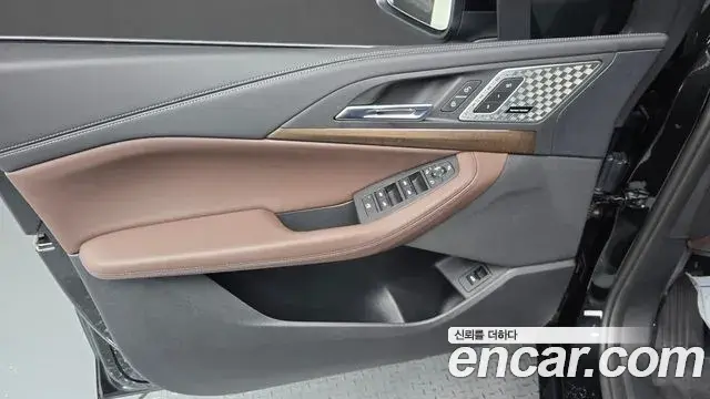 BMW 2 Series Active Tourer 2025 — ფოტო 17/32
