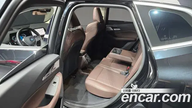 BMW 2 Series Active Tourer 2025 — ფოტო 14/32