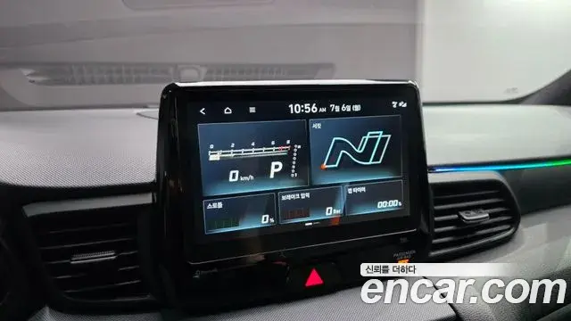Hyundai Veloster 2020 — ფოტო 15/20