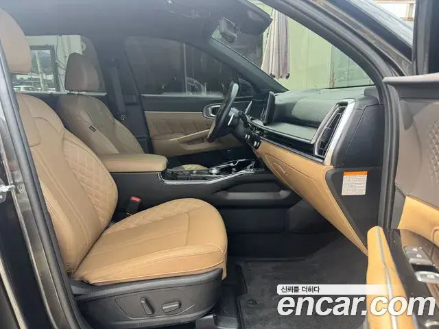 Kia Sorento 2024 — Photo 14/20