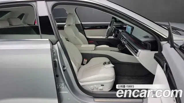 Hyundai Grandeur Hybrid 2023 — Şəkil 30/35