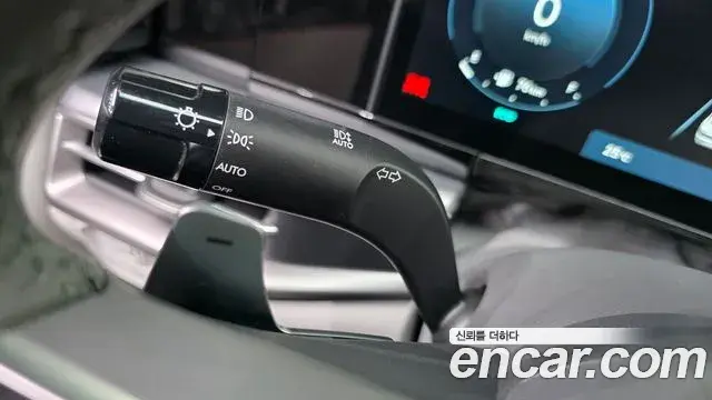 Hyundai Grandeur Hybrid 2023 — Şəkil 22/35