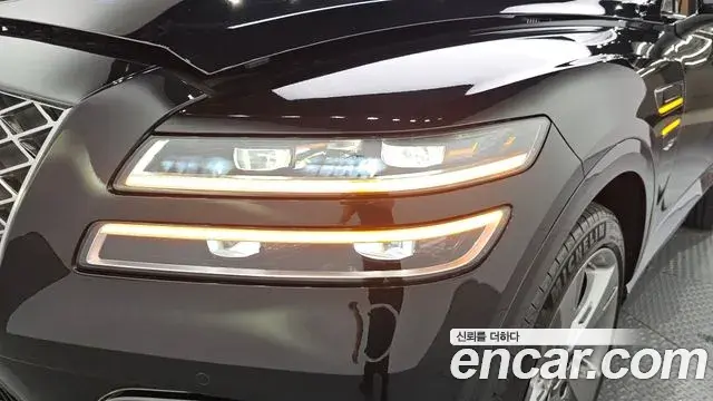 Genesis GV80 2022 — Şəkil 13/34