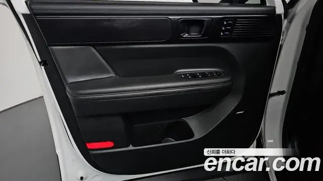 Hyundai Santa Fe 2025 — ფოტო 17/41