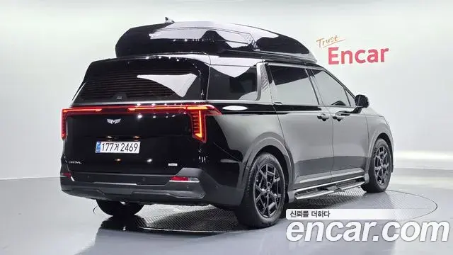 Kia Carnival 2025 — Şəkil 17/39
