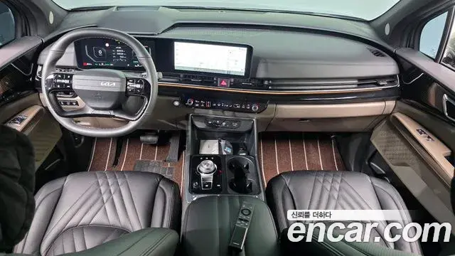 Kia Carnival 2025 — Şəkil 34/39