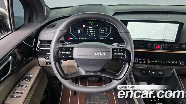 Kia Carnival 2025 — Şəkil 22/39