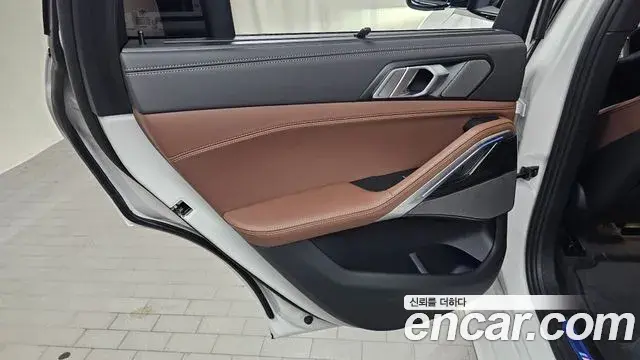 BMW X6 2025 — ფოტო 30/34