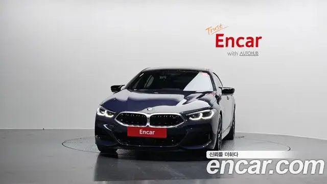 BMW 8 Series 2024 — Şəkil 32/32