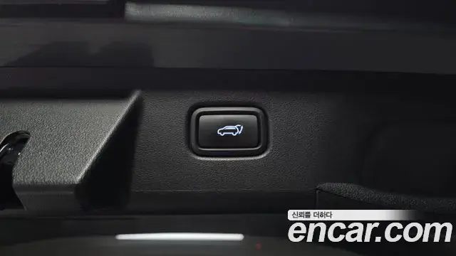 Hyundai Tucson Hybrid 2023 — Photo 5/33