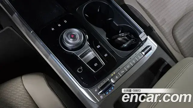 Kia Carnival 2024 — Фото 7/20