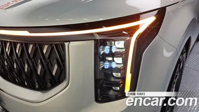 Kia Carnival 2024 — Şəkil 25/30