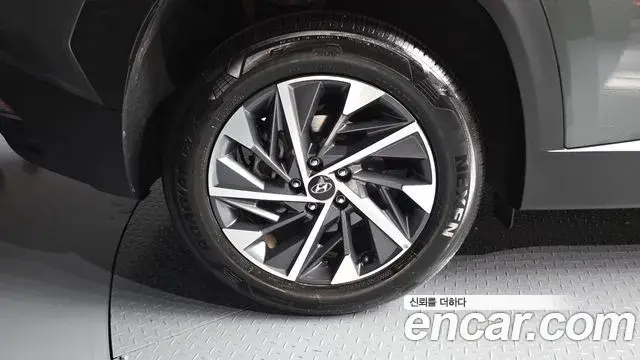 Hyundai Tucson Hybrid 2021 — Photo 20/31