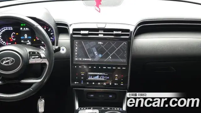 Hyundai Tucson Hybrid 2021 — Photo 18/31