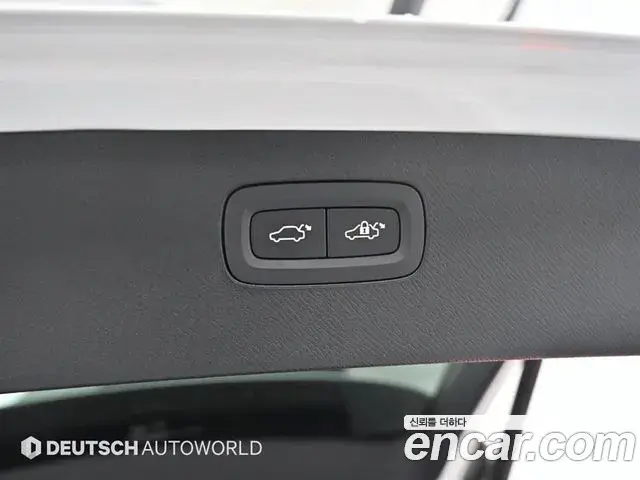 Volvo XC90 2020 — Şəkil 13/20
