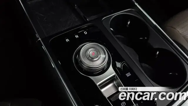 Kia Carnival 2024 — Фото 9/20