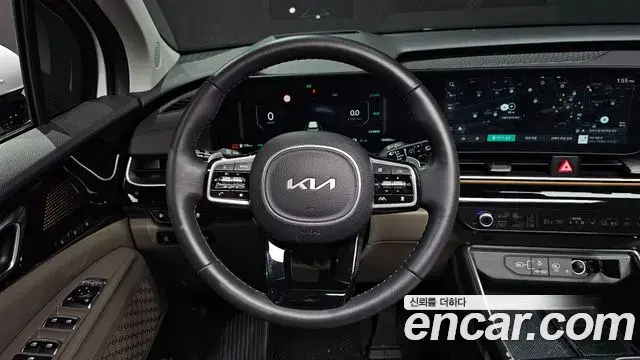 Kia Carnival 2024 — Фото 13/20