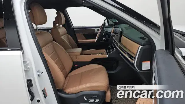 Hyundai Santa Fe 2024 — Фото 11/20