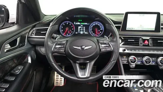 Genesis G70 2019 — ფოტო 25/37