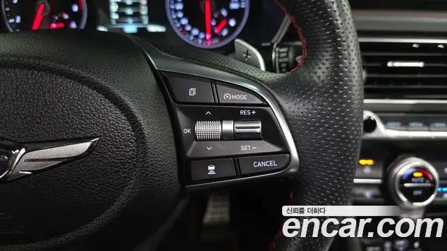 Genesis G70 2019 — ფოტო 34/37