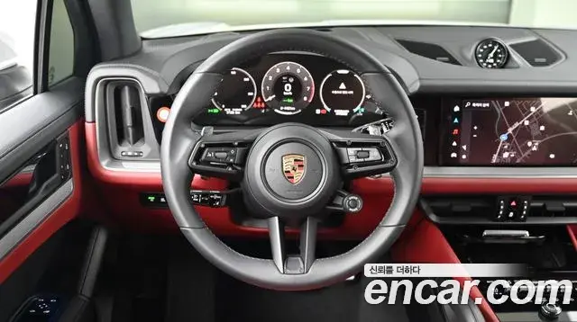 Porsche Cayenne 2025 — Photo 1/20