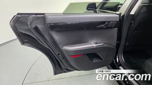 Hyundai Grandeur Hybrid 2023 — Şəkil 12/35