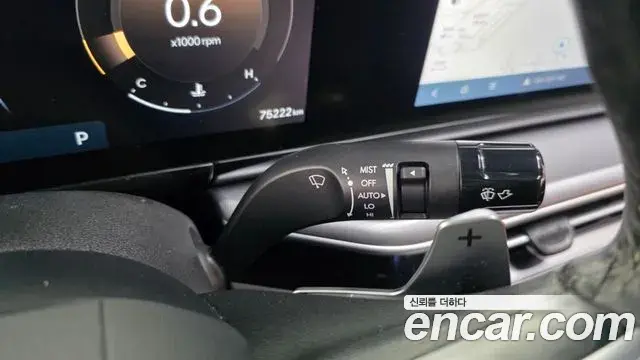 Hyundai Grandeur Hybrid 2023 — Şəkil 23/35