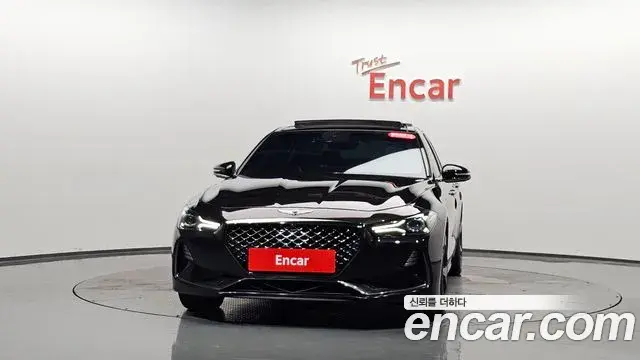Genesis G70 2019 — Photo 18/34