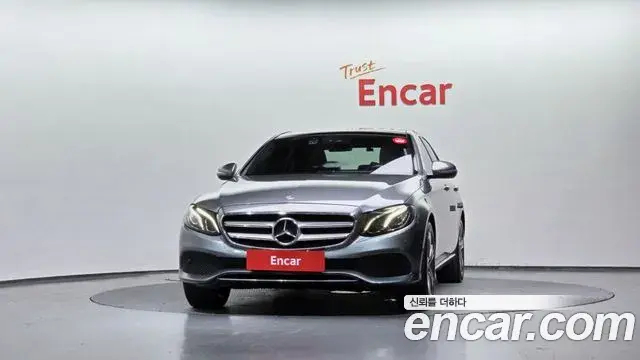 Mercedes-Benz E-Class 2018 — Фото 3/20
