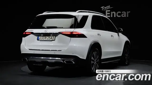 Mercedes-Benz GLE-Class 2024 — ფოტო 18/34