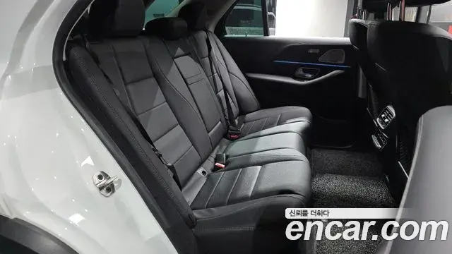 Mercedes-Benz GLE-Class 2024 — ფოტო 13/34