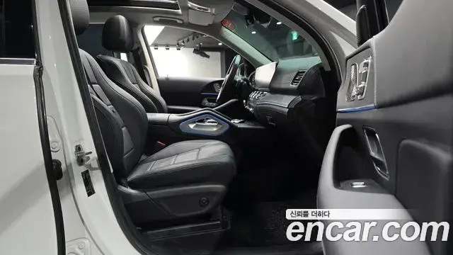 Mercedes-Benz GLE-Class 2024 — ფოტო 4/34