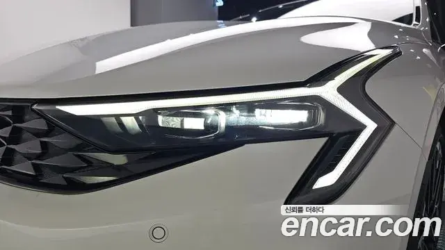 Kia K5 2025 — Şəkil 9/35