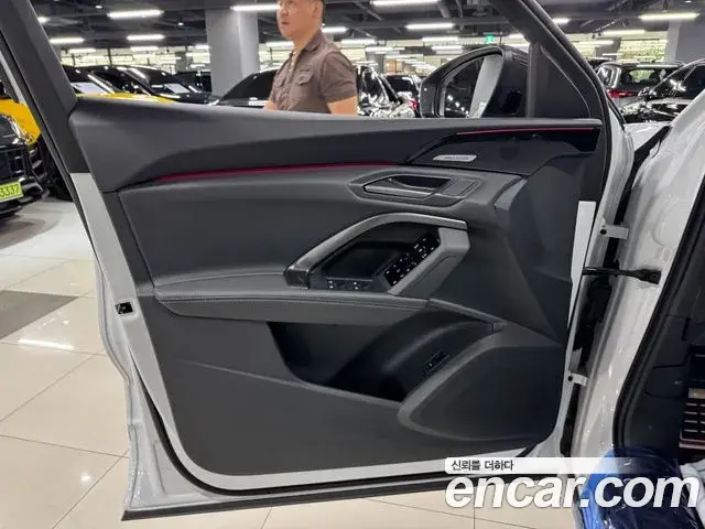 Audi Q5 2025 — Фото 13/13