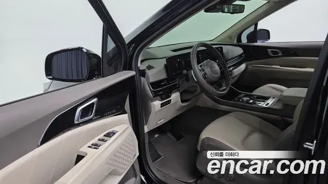 Kia Carnival 2024 — Photo 12/20