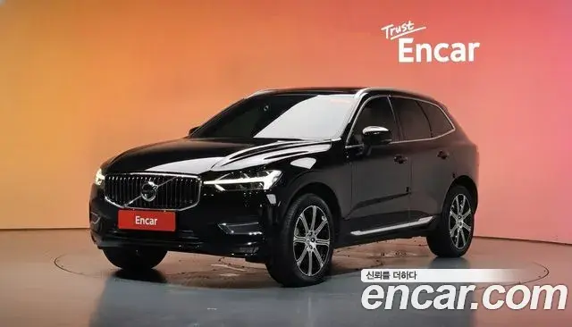 Volvo XC60 2020 — Photo 15/34