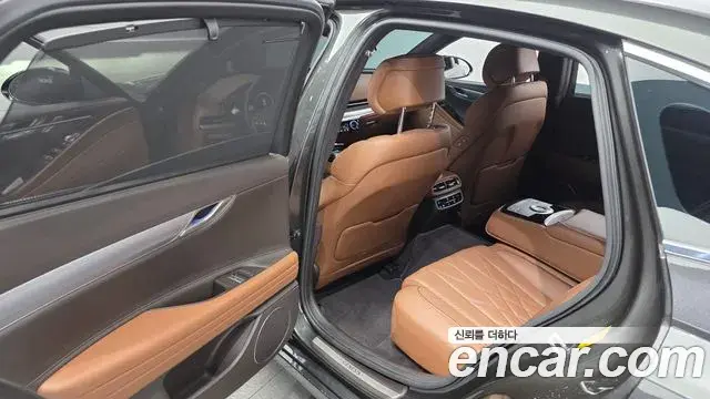 Genesis G80 2022 — Şəkil 21/31