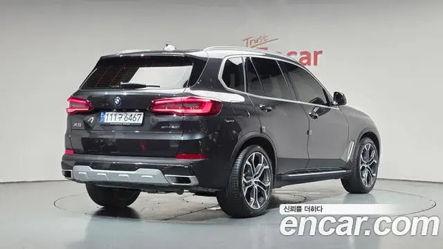BMW X5 2023 — Photo 5/33