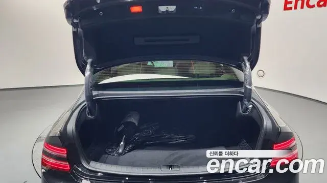 Genesis G80 2025 — Şəkil 15/37