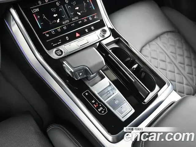 Audi Q7 2025 — ფოტო 10/20