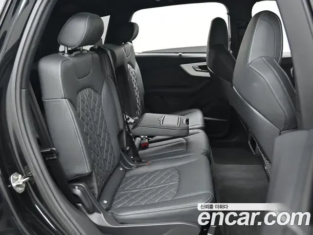Audi Q7 2025 — ფოტო 9/20