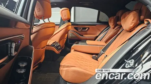 Mercedes-Benz S-Class 2022 — Фото 12/20