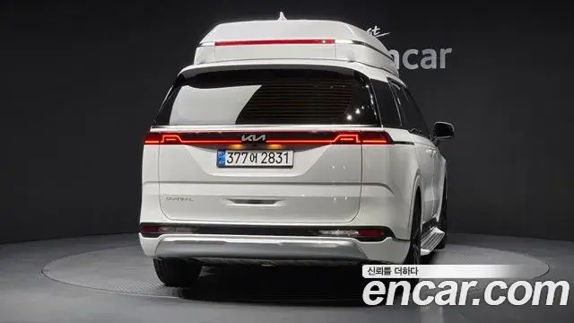 Kia Carnival 2022 — Фото 4/20