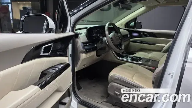 Kia Carnival 2022 — Фото 10/20