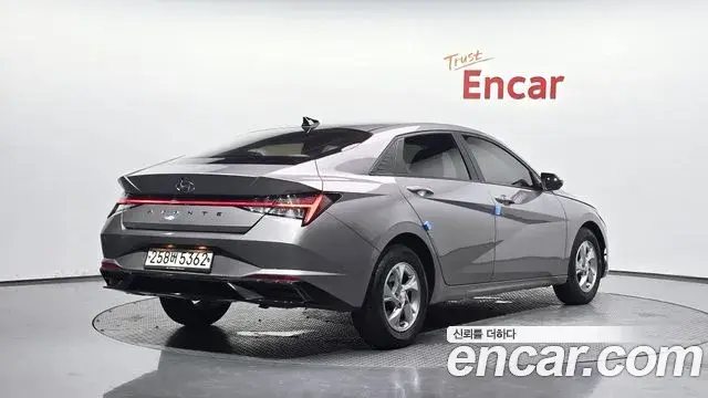 Hyundai Avante 2020 — Фото 2/20