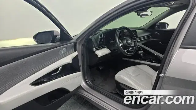 Hyundai Avante 2020 — Фото 10/20